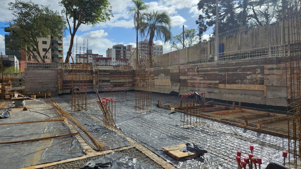 AGOSTO - 2025