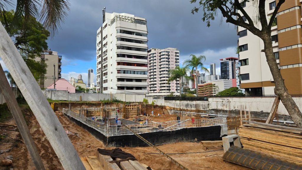 AGOSTO - 2025
